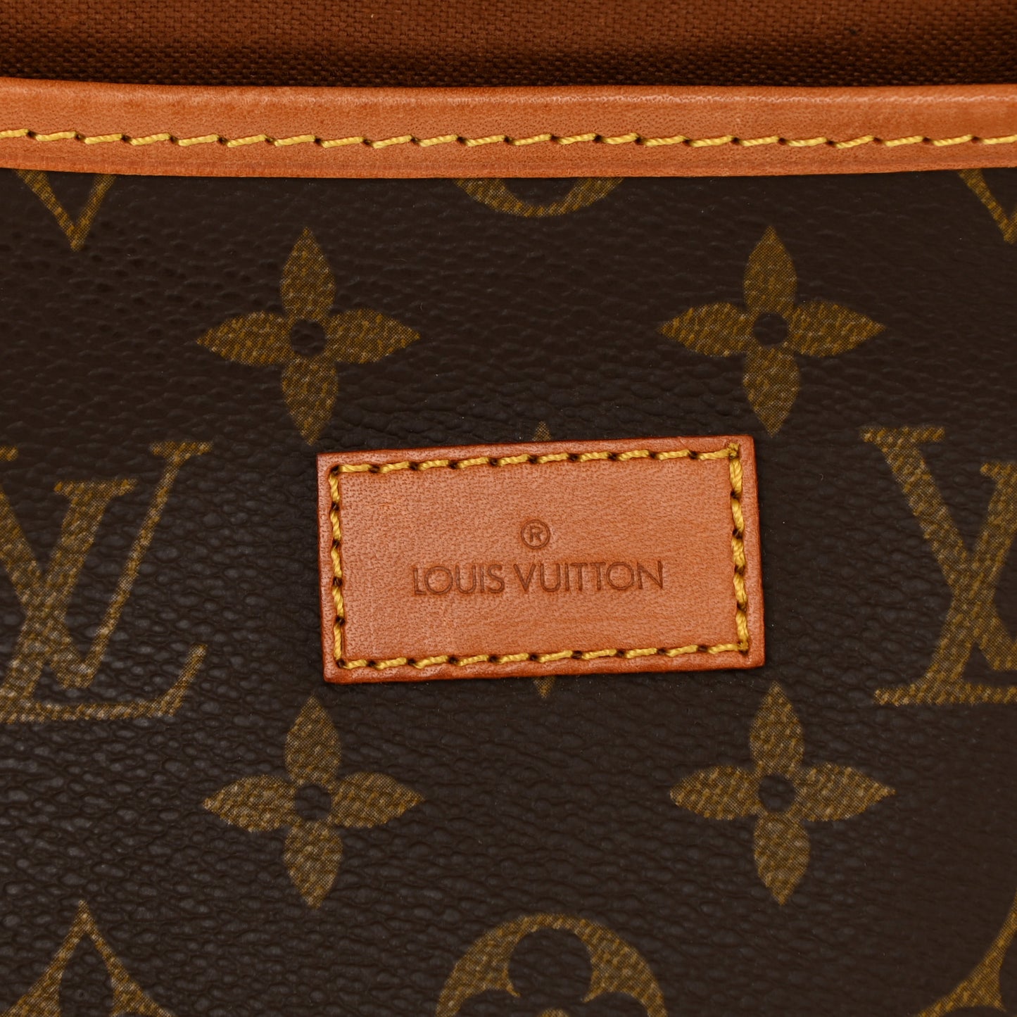 Monogram Saumur 35