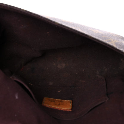 Louis Vuitton Monogram Favorite MM 5 of 21