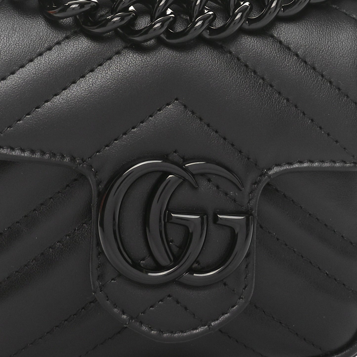 Calfskin Matelasse Monochrome GG Marmont Chain Mini Belt Bag Black