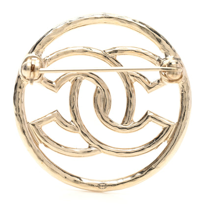 Chanel Metal CC Brooch Light Gold 3 of 5