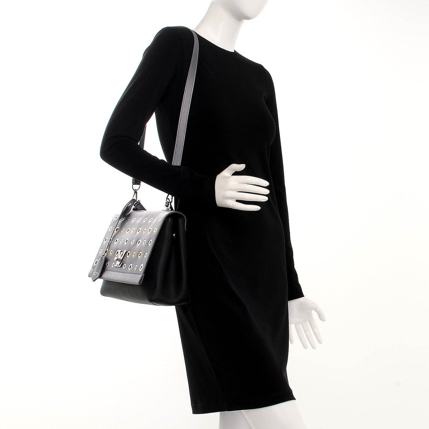 Soft Calfskin Eyelet Lockme II Top Handle Gris Silver