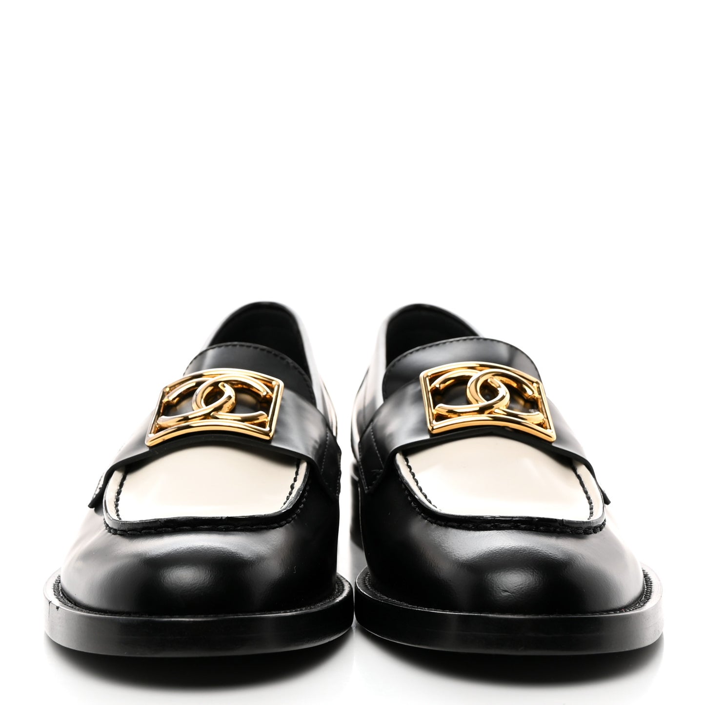 Shiny Calfskin CC Loafers 37 Black White