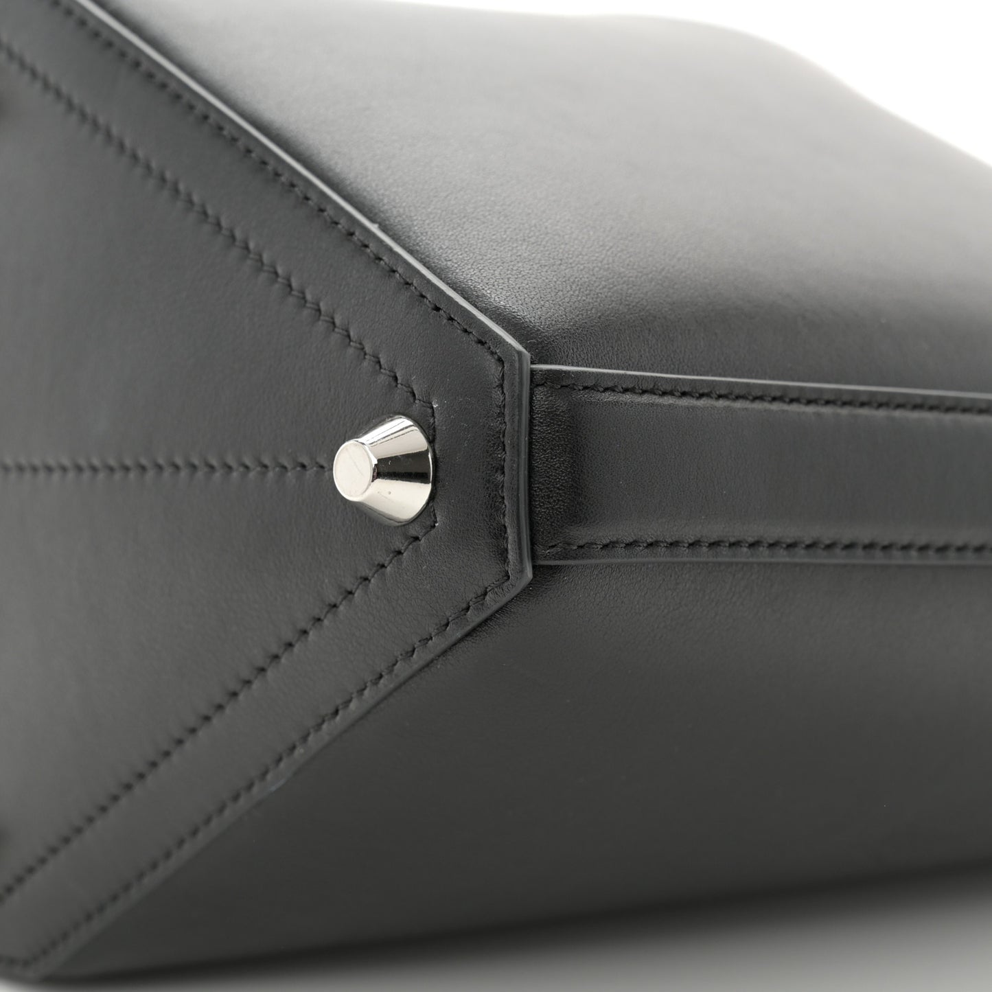 Calfskin The Bucket Bag Black Lust Red