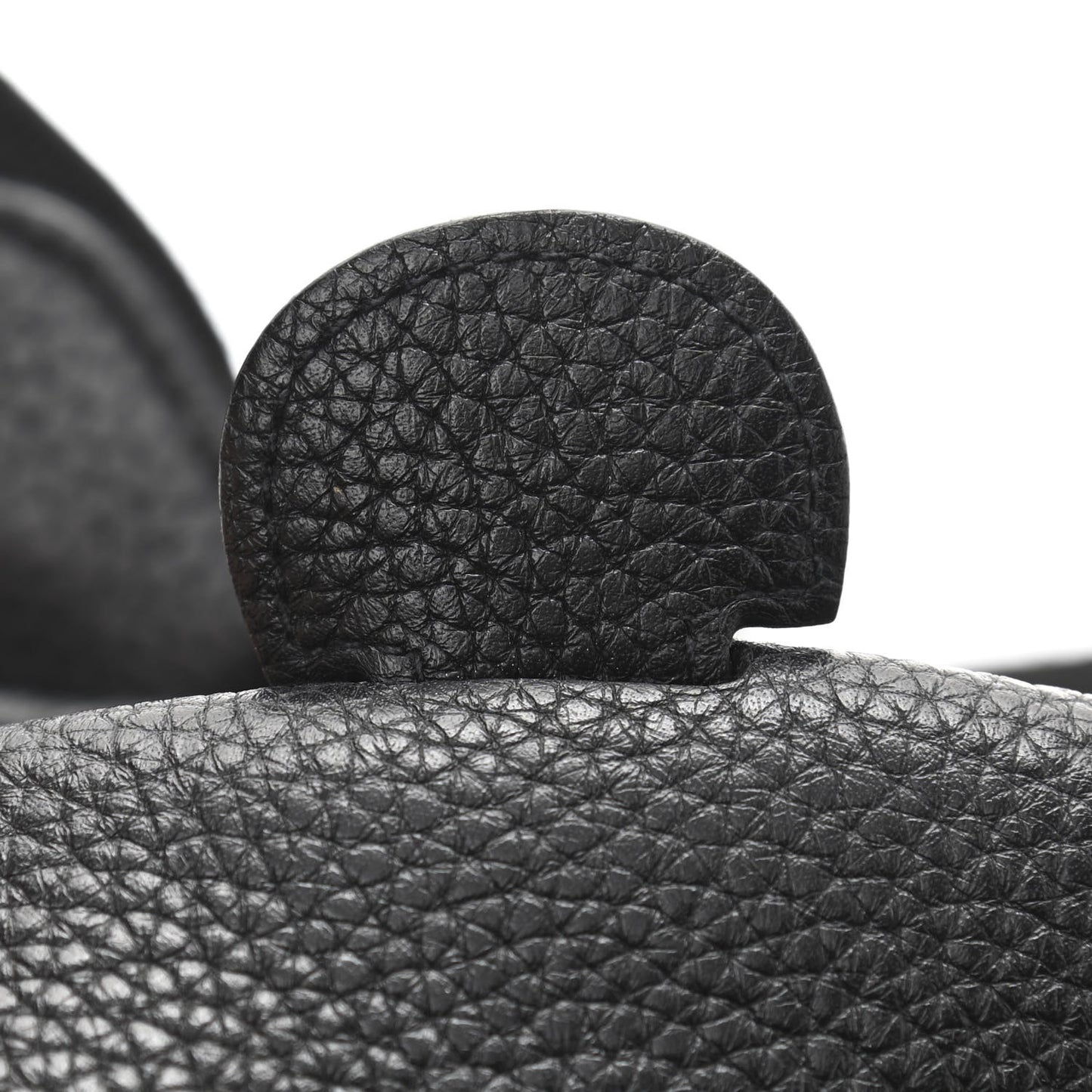 Taurillon Clemence Evelyne III TGM Black