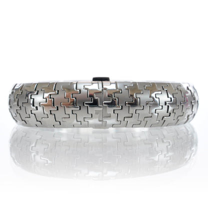 Christian Dior Stainless Steel 15mm Diorific Houndstooth Quartz Watch 2 of 7