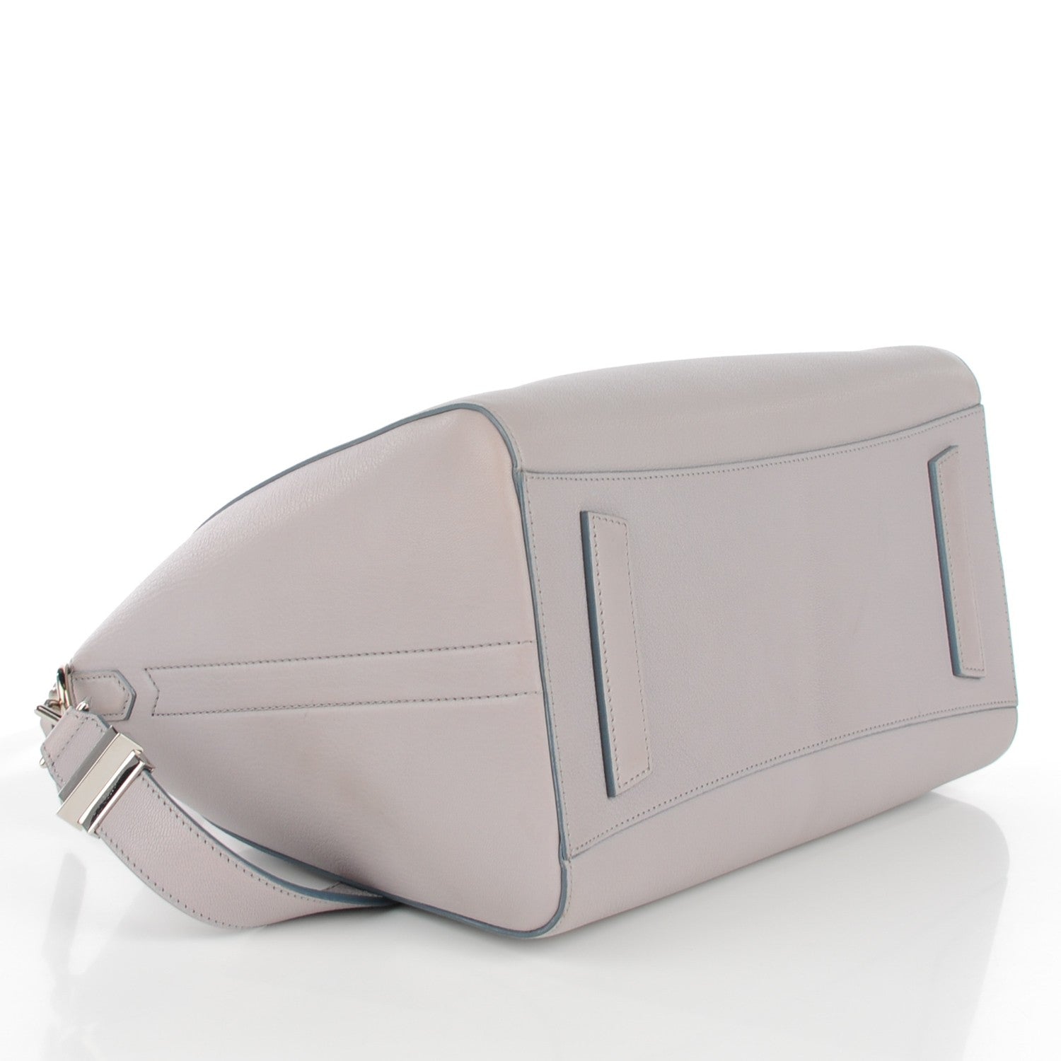 Givenchy Sugar Goatskin Medium Antigona Pearl Grey 4 of 7
