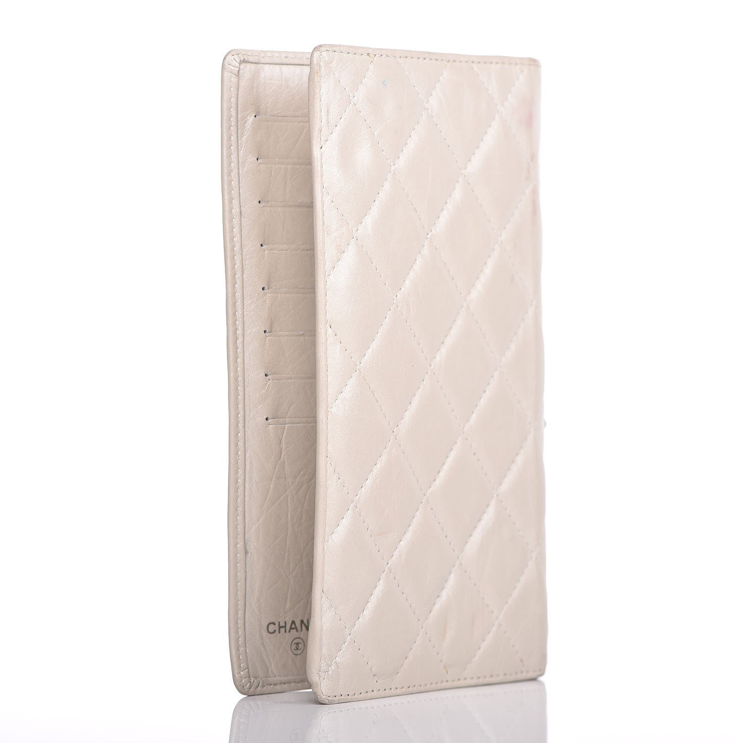 Chanel Aged Calfskin Quilted Cambon Quilted Yen Wallet Pearl 3 of 19