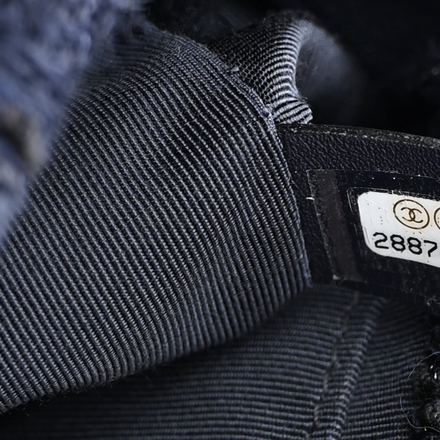 Chanel Tweed Quilted Chanel 19 Waist Bag Navy 7 of 10