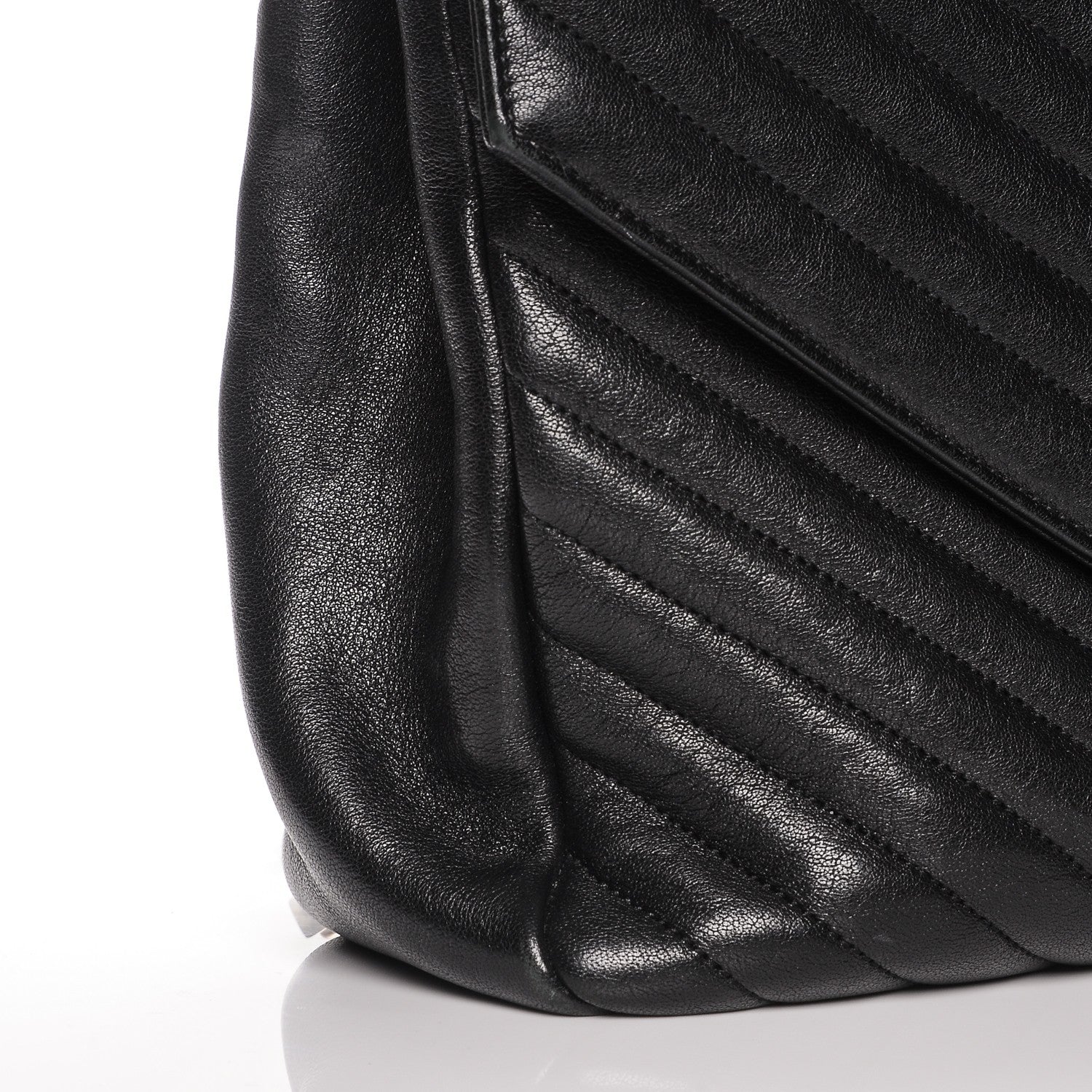 Saint Laurent Sheepskin Matelasse Chevron Monogram Large College Satchel Black 9 of 9