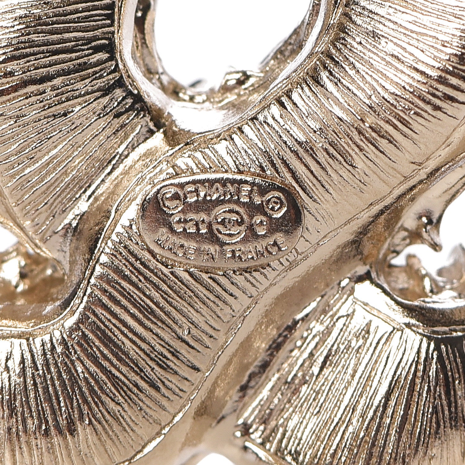 Chanel Crystal CC Camellia Express Brooch Gold 4 of 5