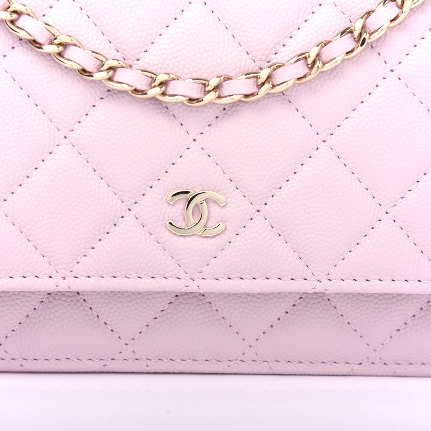Caviar Quilted Wallet On Chain WOC Light Pink