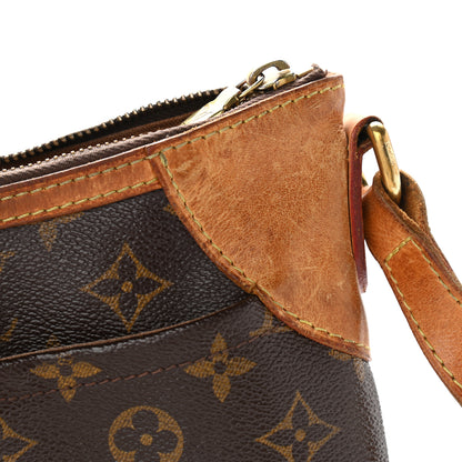 Louis Vuitton Monogram Odeon MM 11 of 31