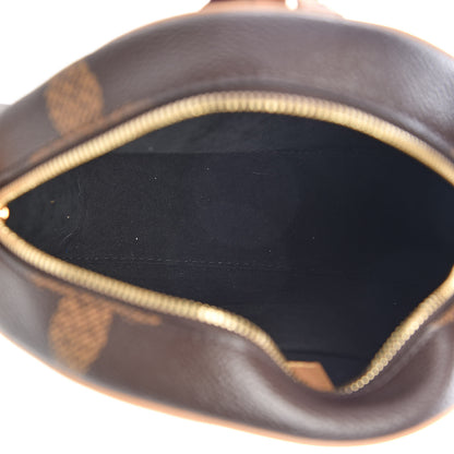 Louis Vuitton Reverse Monogram Giant Boite Chapeau Souple 5 of 9