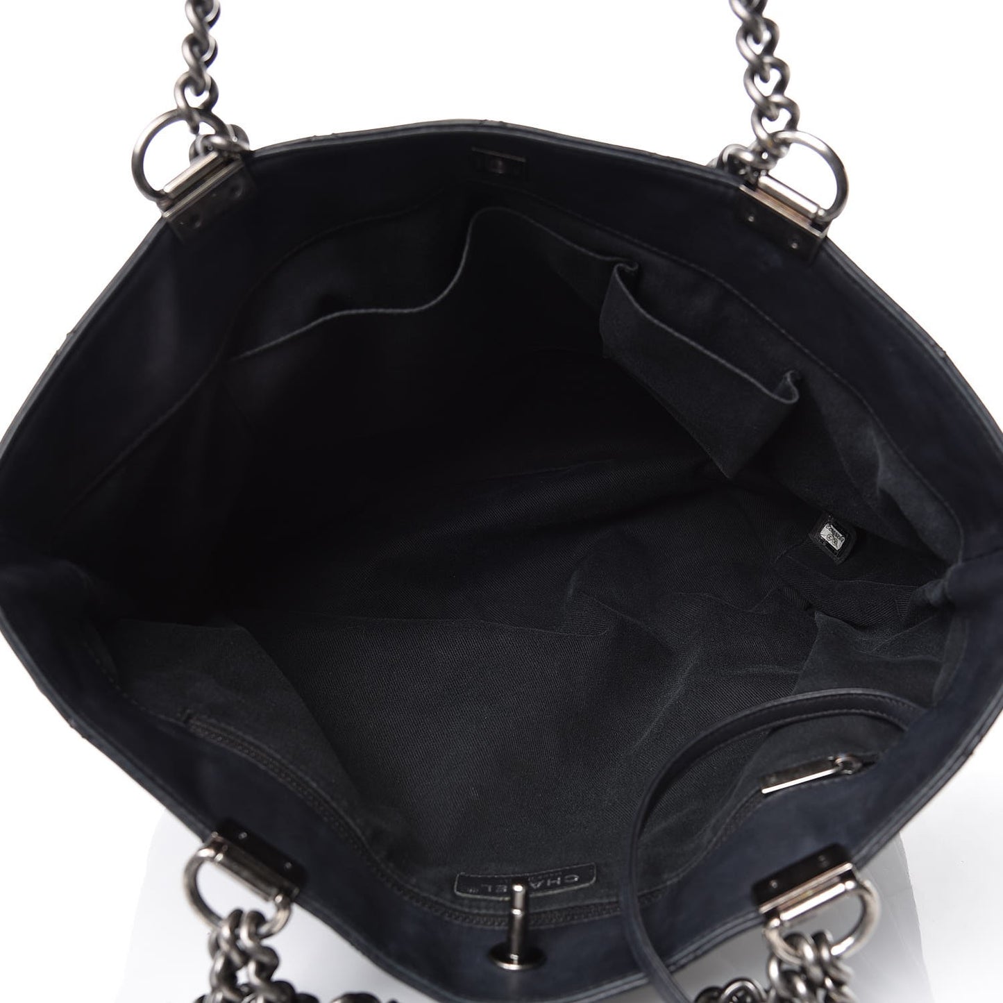 Calfskin Quilted Large Shopping In Chains Tote Black