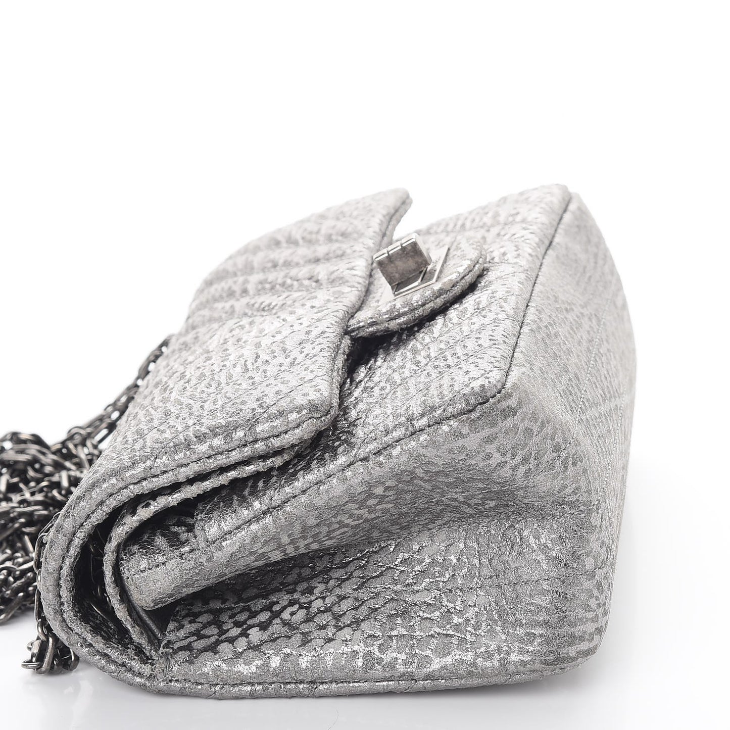 Metallic Grained Calfskin Chevron Quilted 2.55 Reissue 224 Flap
