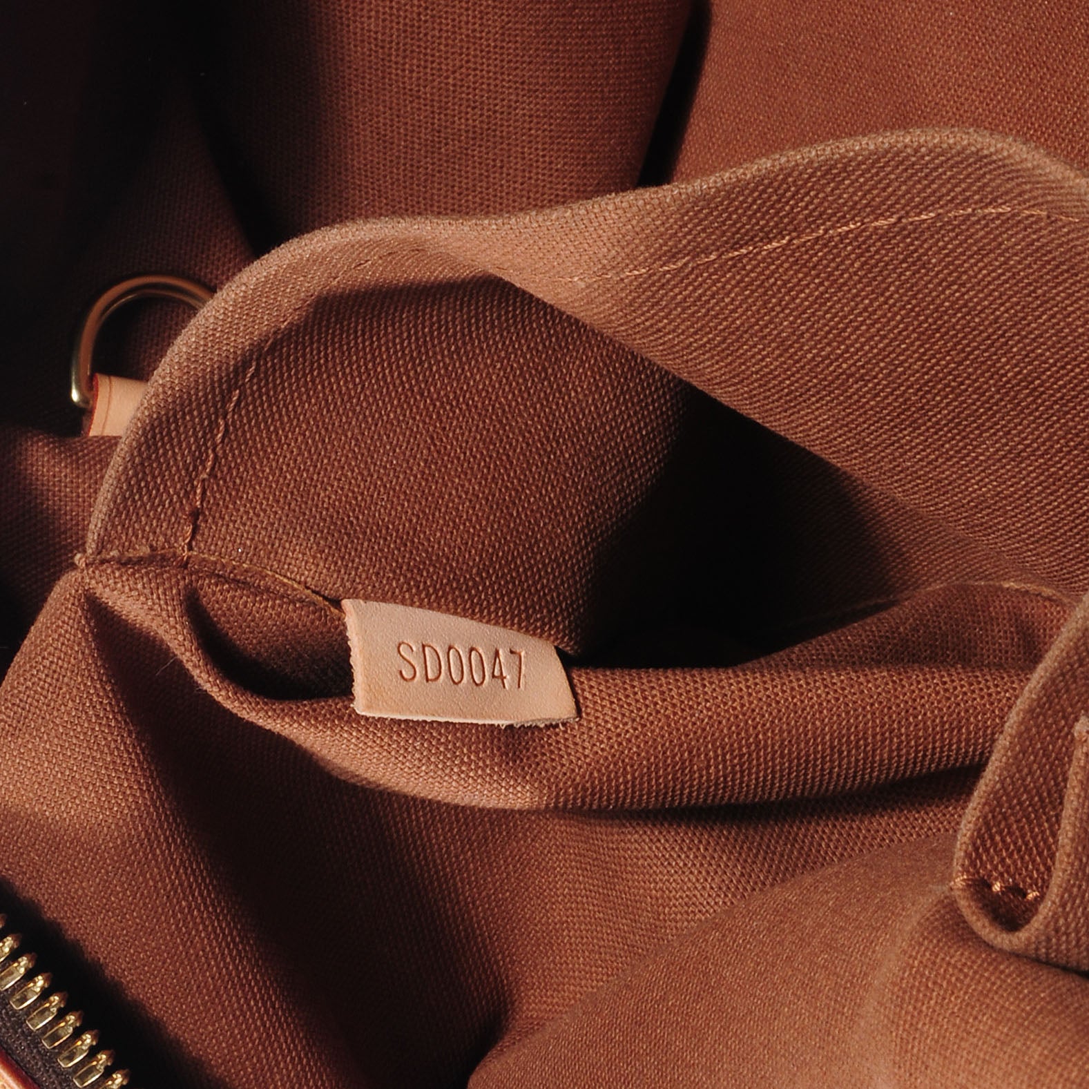 Louis Vuitton Monogram Lockit Horizontal 7 of 7
