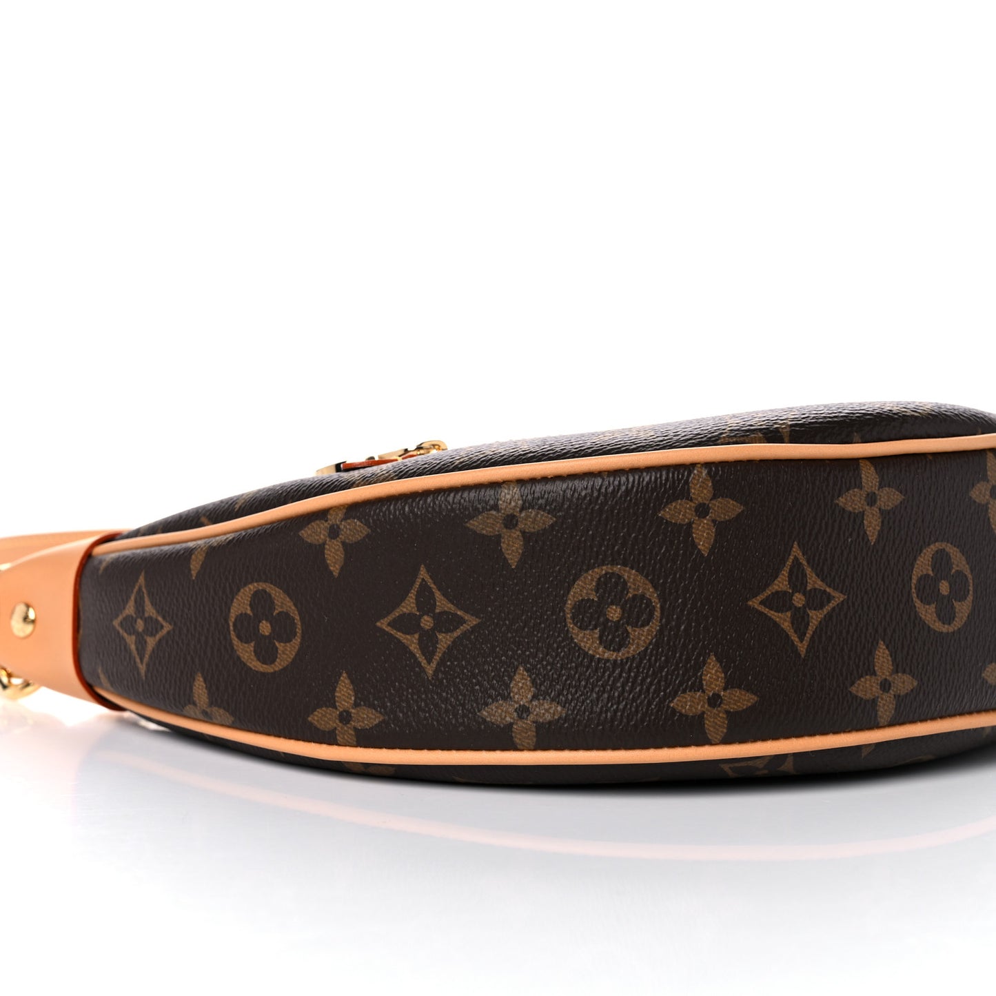 Monogram Loop