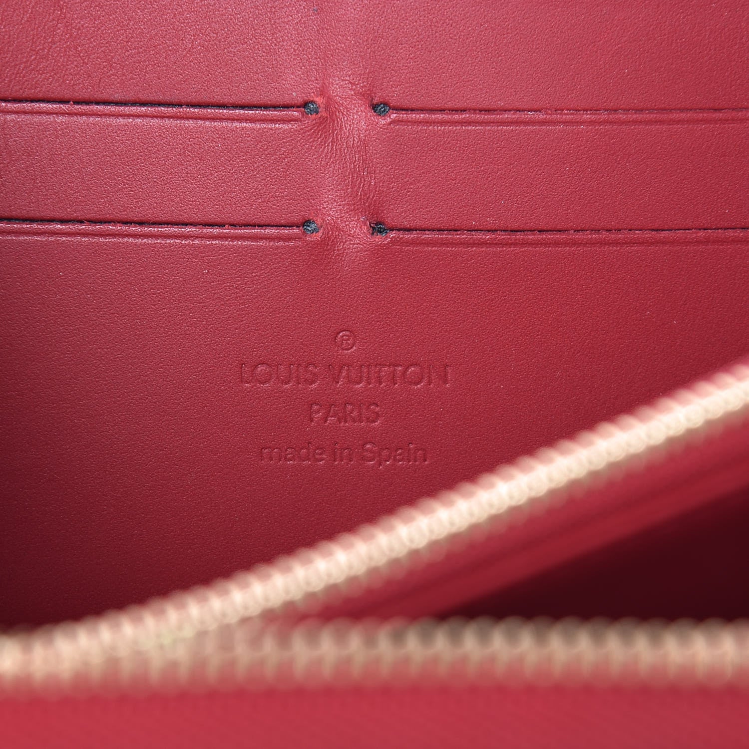 Louis Vuitton Vernis Zippy Wallet Pomme D'Amour 6 of 9