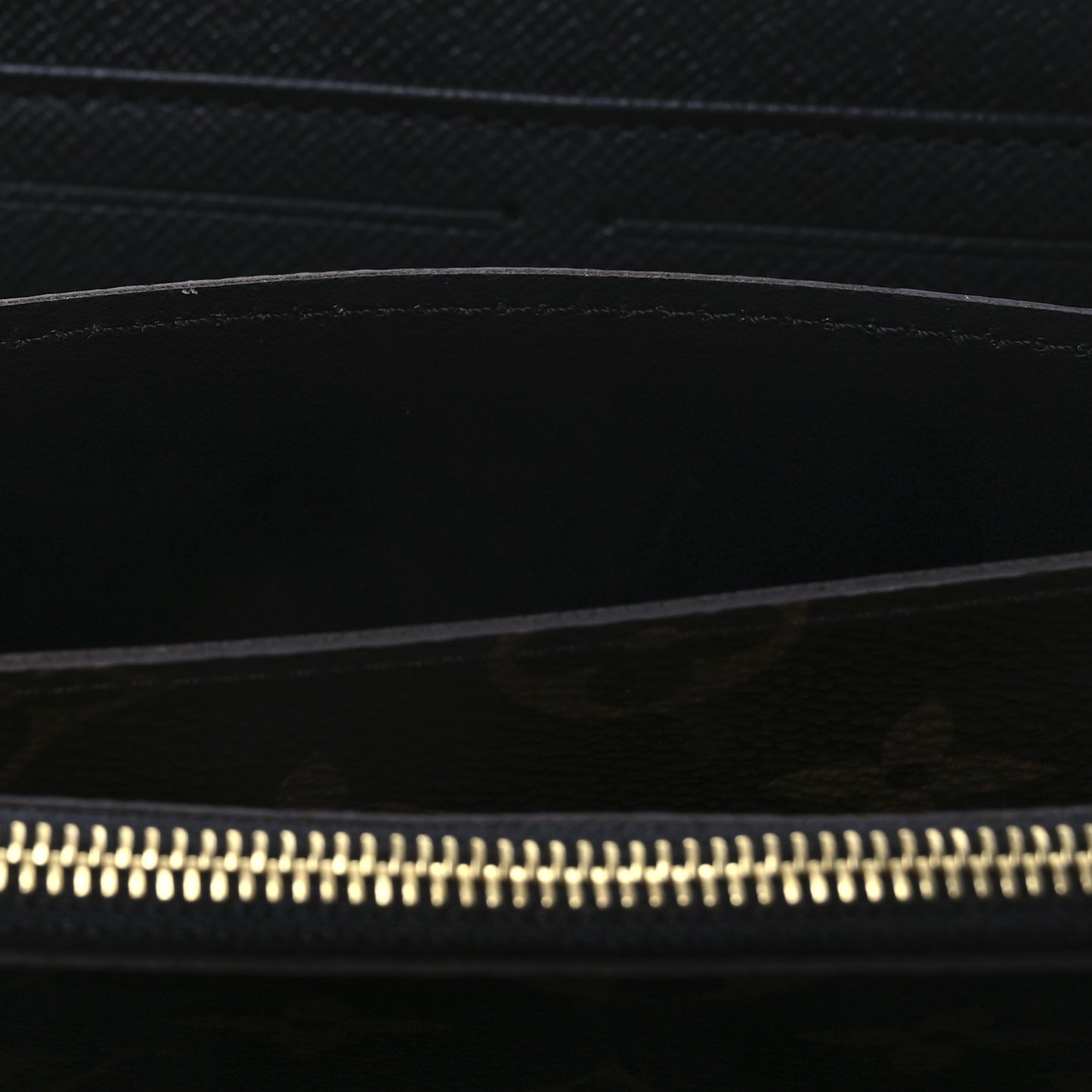 Monogram Zippy Retiro Wallet Black