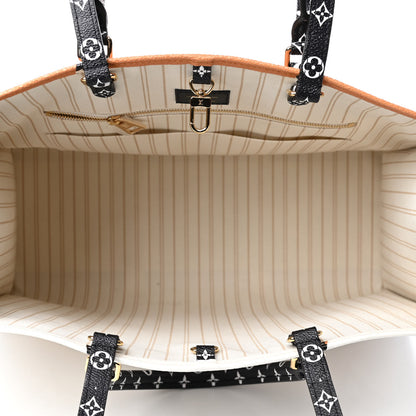 Louis Vuitton Monogram Giant Jungle Onthego GM Ivory 4 of 4