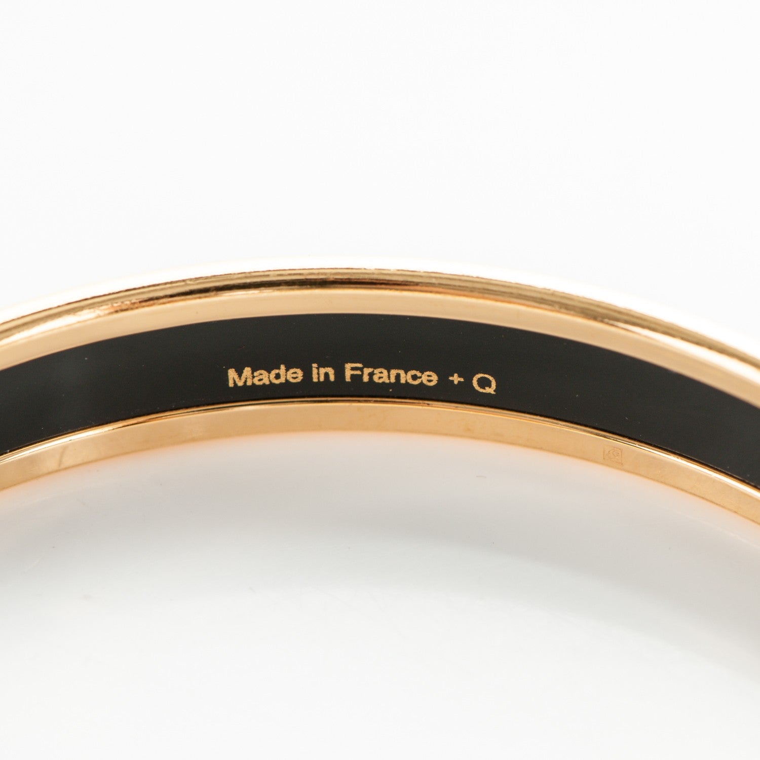 Hermes Enamel Printed Narrow Coup De Fouet Bracelet 62 4 of 5