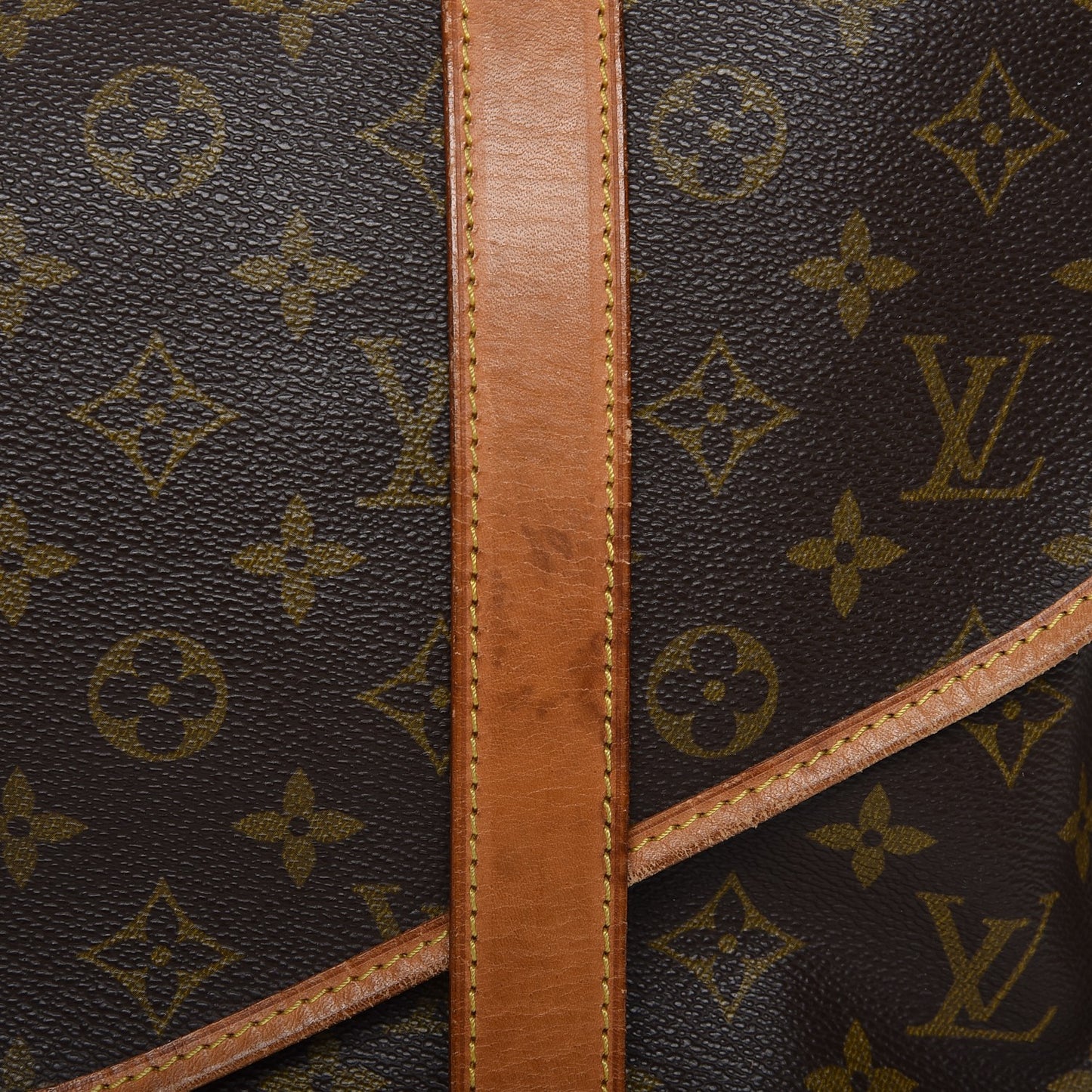 Monogram Saumur 43