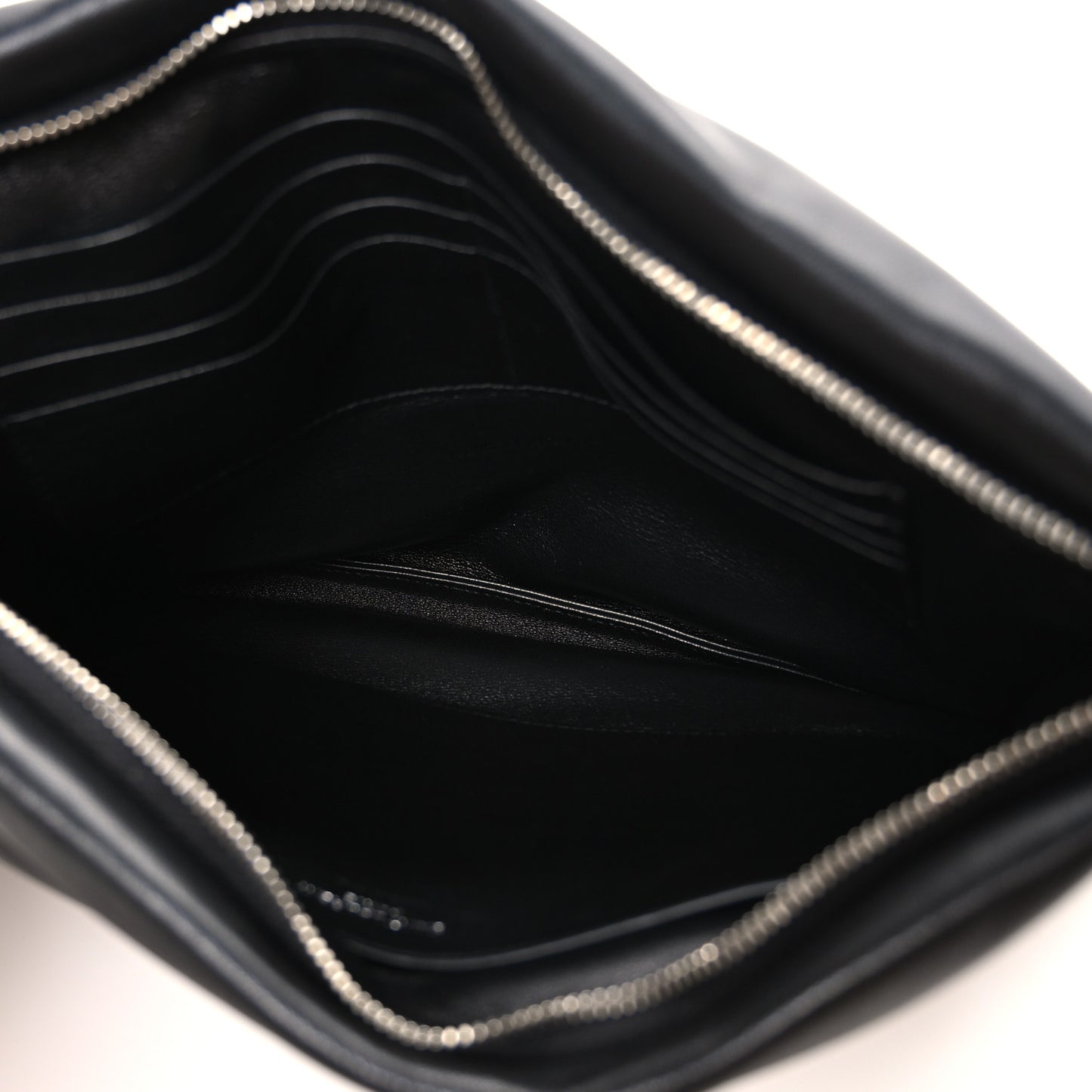 Lambskin Large Puffy Pouch Black