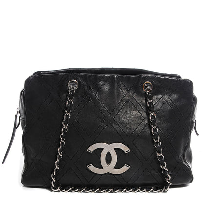 Chanel Calfskin Large Diamond Stitch Tote Black 1 of 7