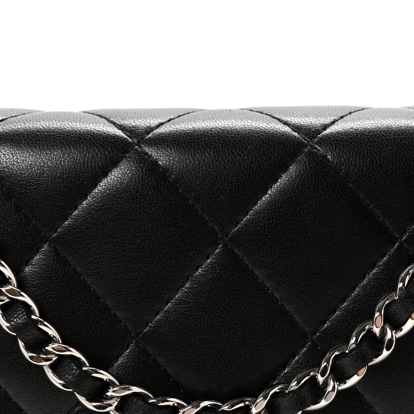Lambskin Quilted Wallet On Chain WOC Black