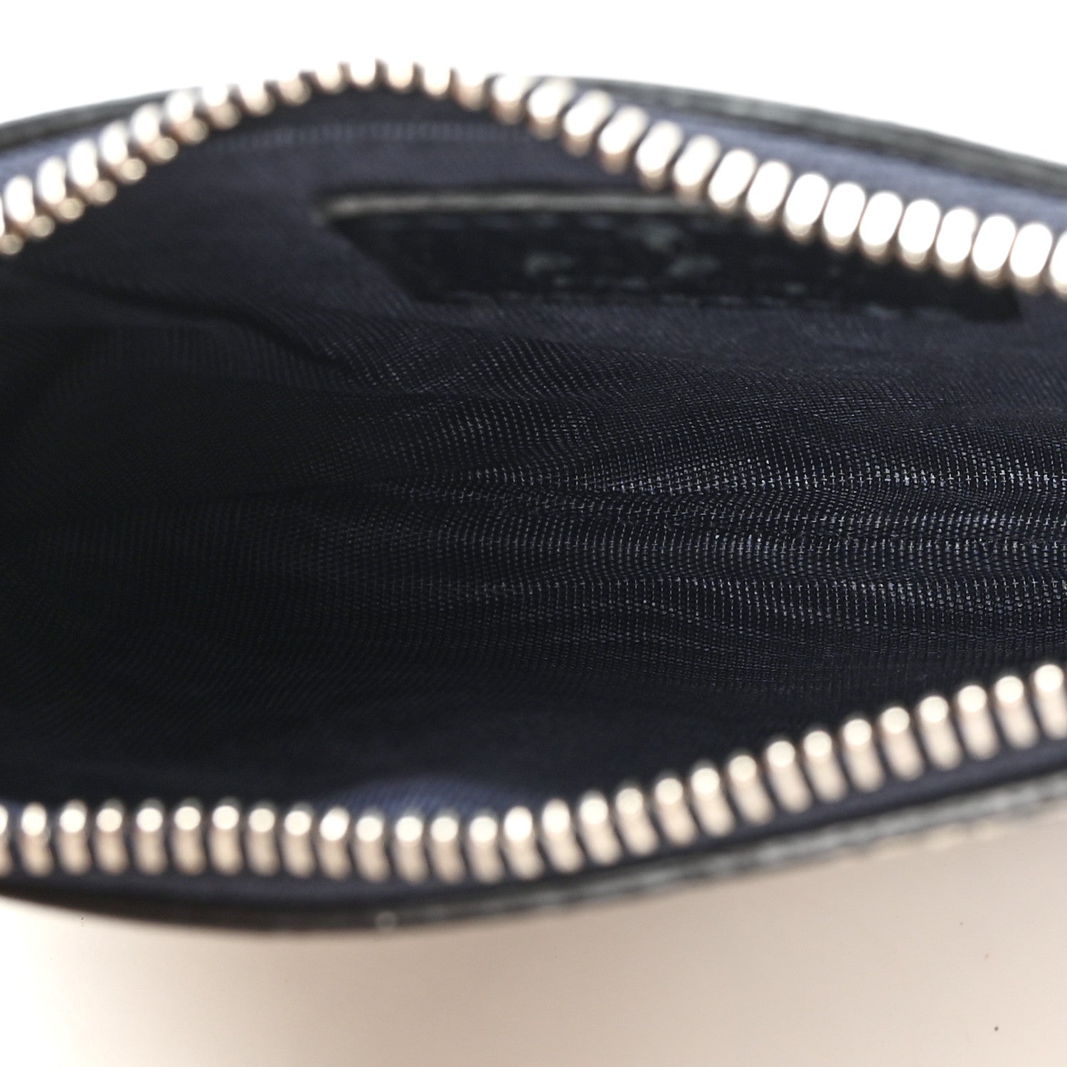 Gucci GG Supreme Monogram Key Case Beige Blue 5 of 7