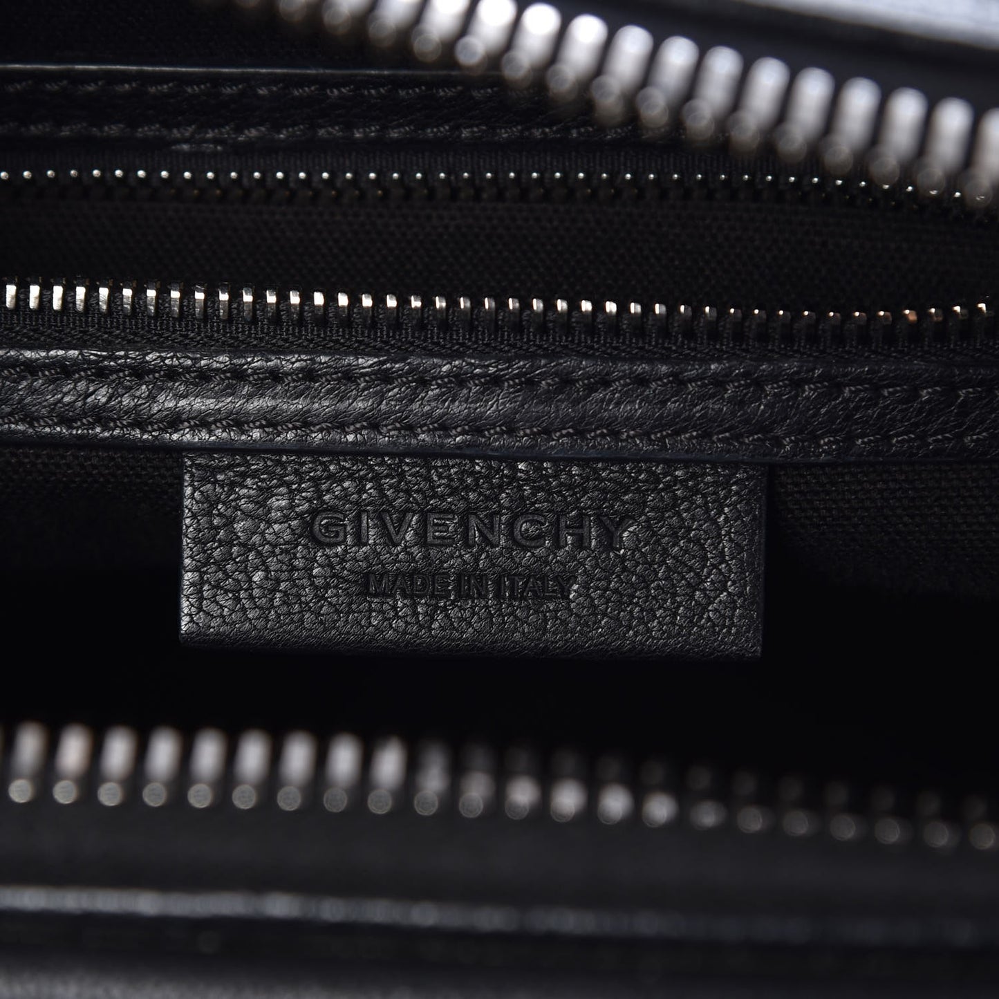 Sugar Goatskin Small Antigona Black