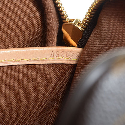 Louis Vuitton Monogram Icare Bag 8 of 8