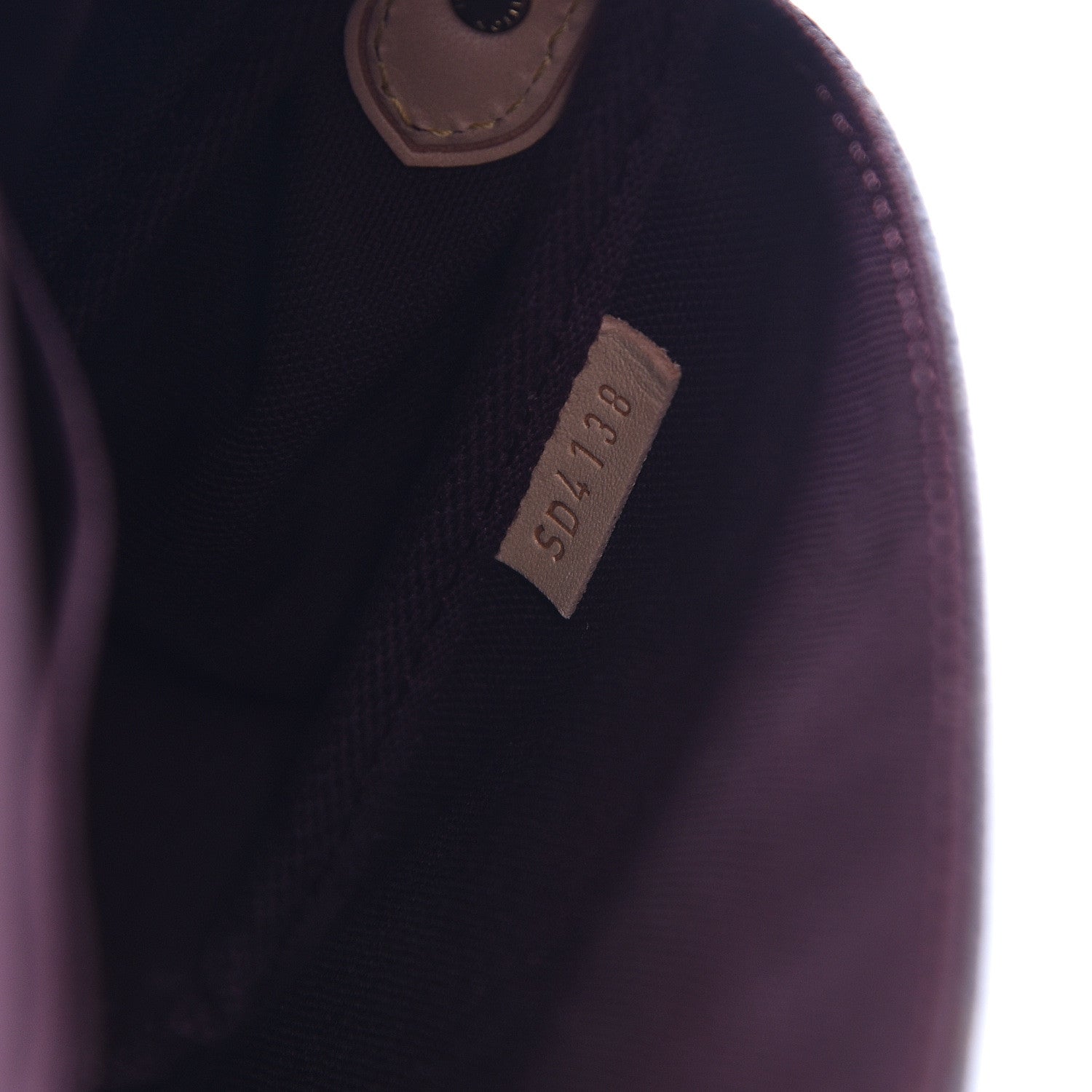 Louis Vuitton Monogram Favorite MM 8 of 11