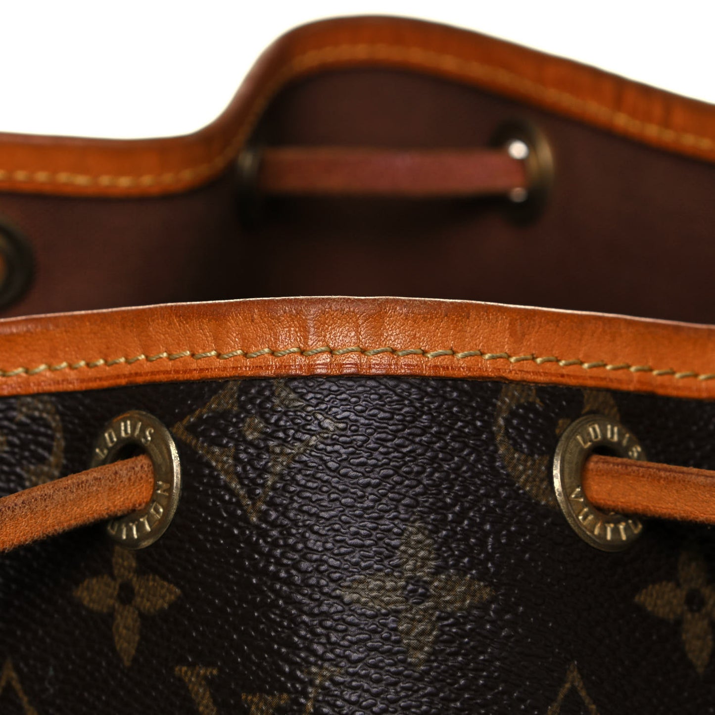 Monogram Noe