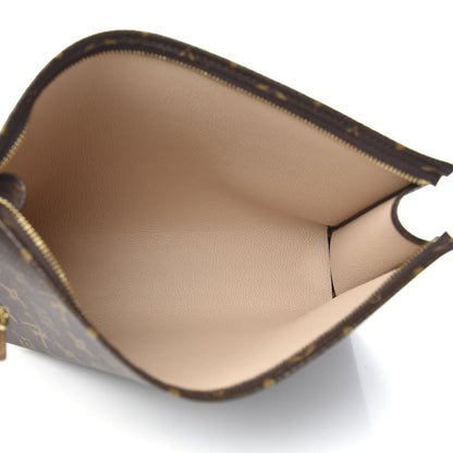 Louis Vuitton Monogram Toiletry Pouch 26 5 of 10