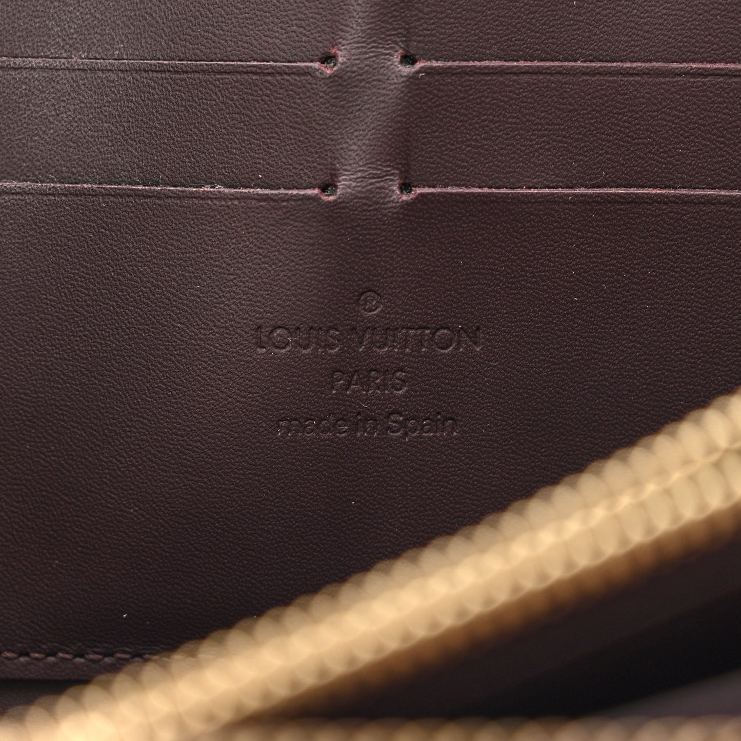 Vernis Zippy Wallet Amarante