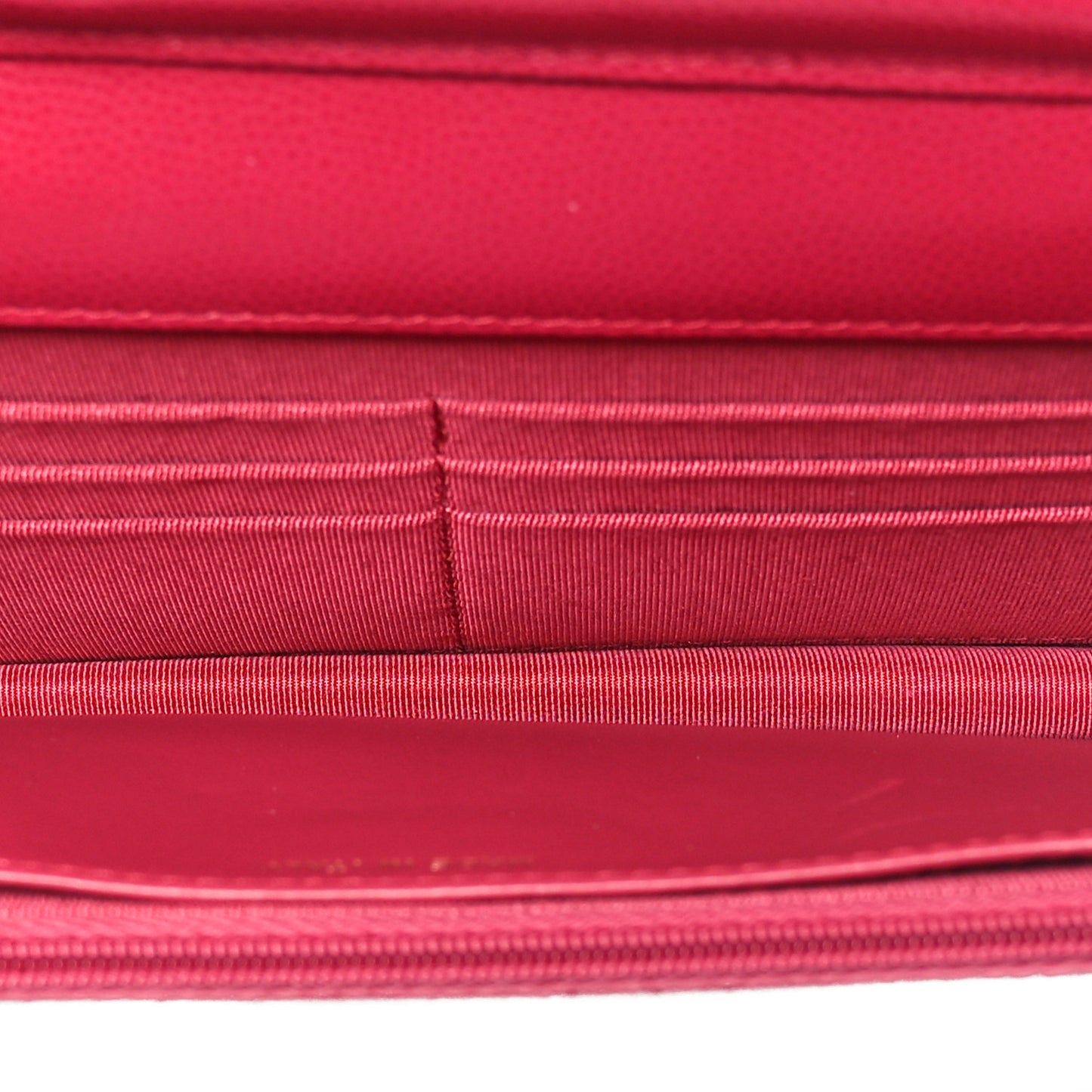 Caviar Quilted Wallet on Chain WOC Dark Pink