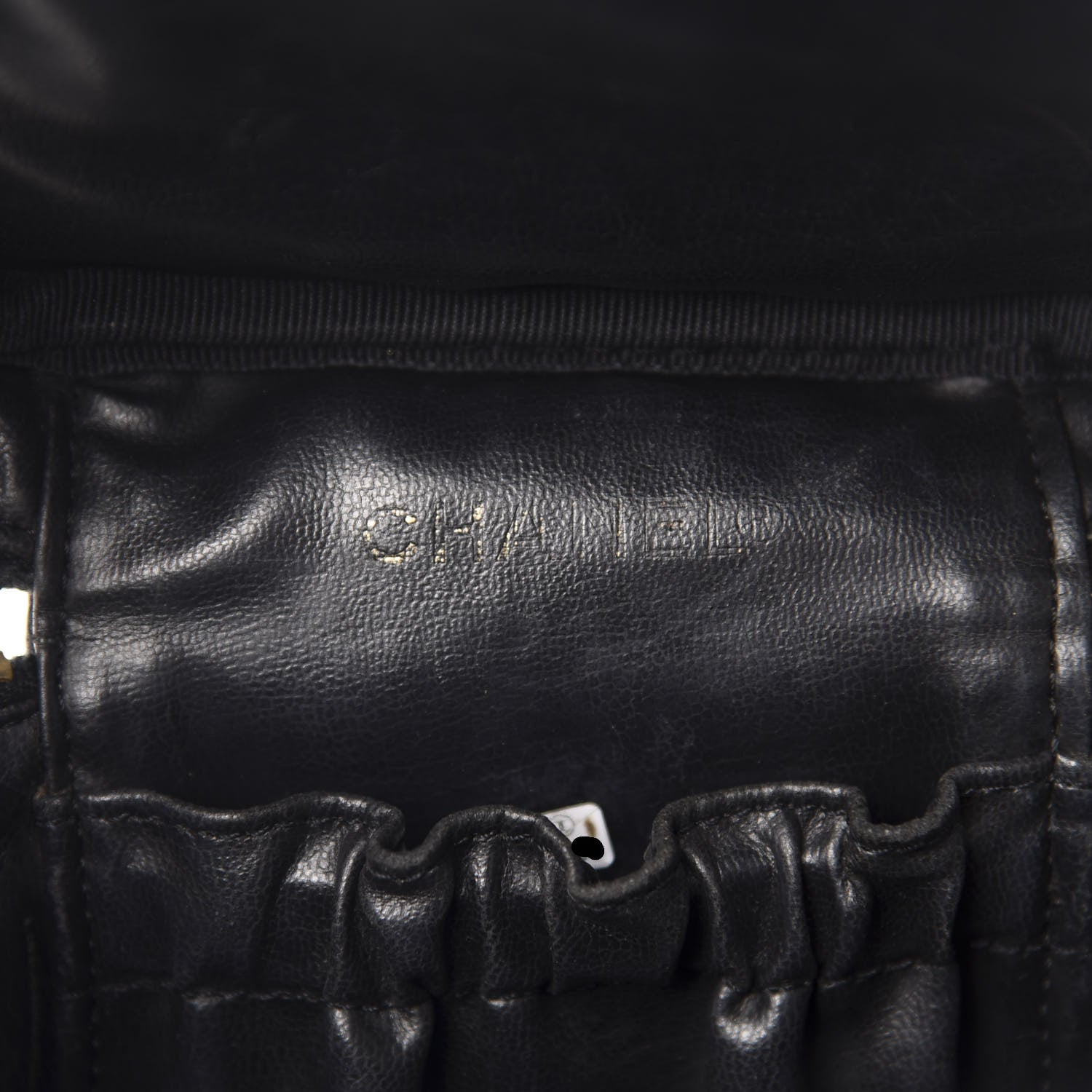 Chanel Caviar Vanity Cosmetic Case Black 6 of 7