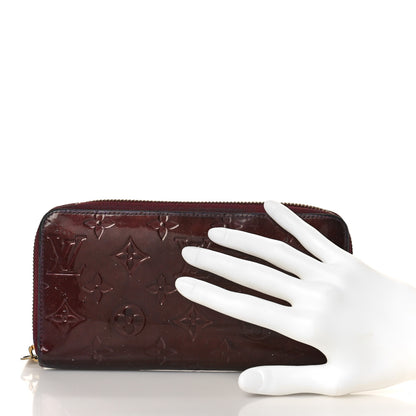 Louis Vuitton Vernis Zippy Wallet Amarante 2 of 10