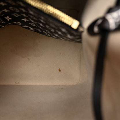 Louis Vuitton Monogram Giant Jungle NéoNoé Ivory 6 of 9