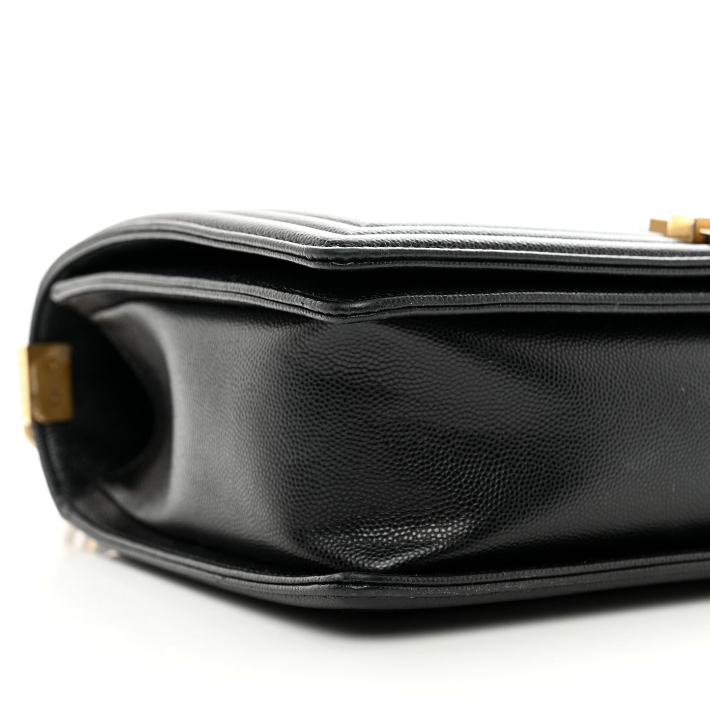 Caviar Quilted New Medium Boy Flap Black