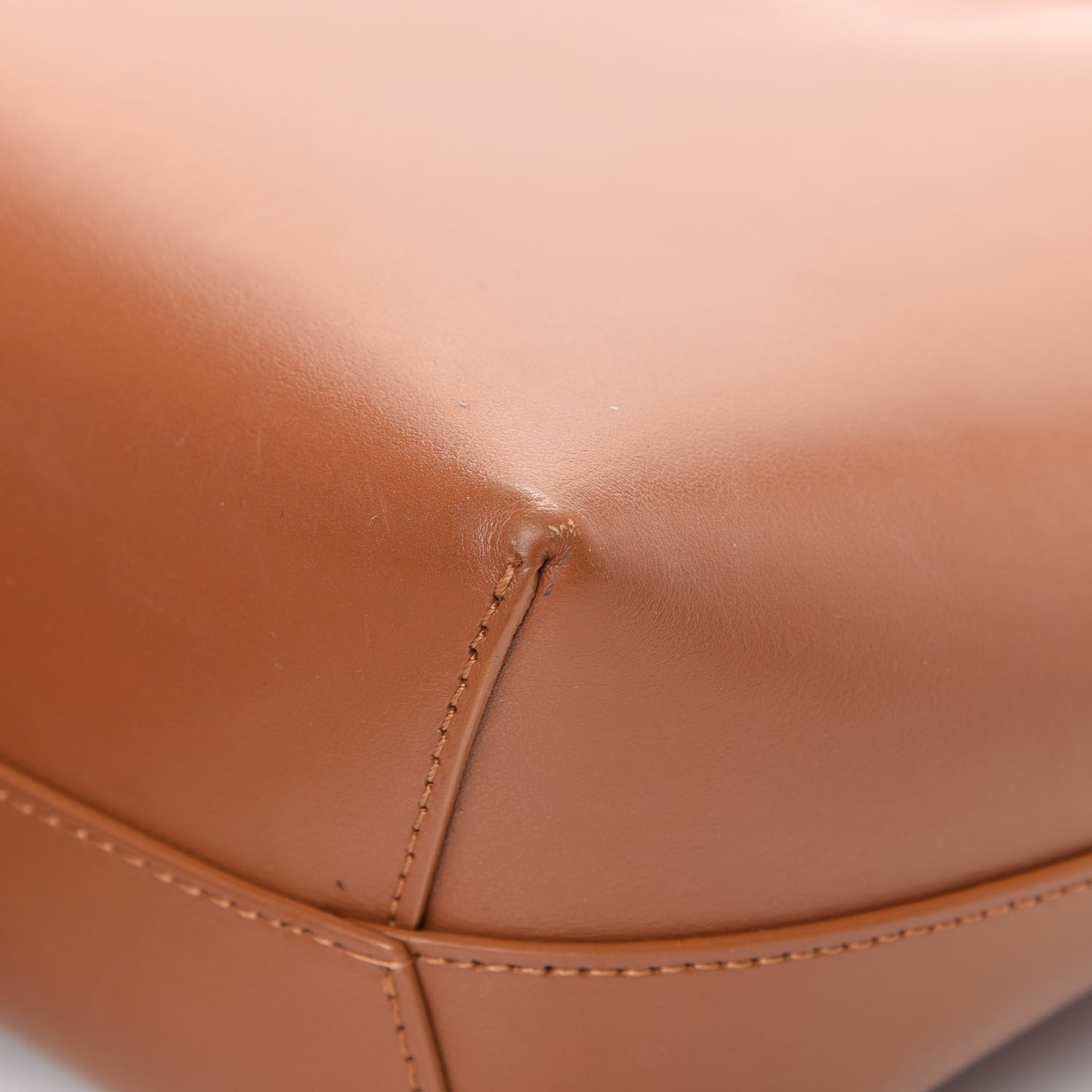 Mansur Gavriel Calfskin Mini Mini Bucket Bag Camello 10 of 11