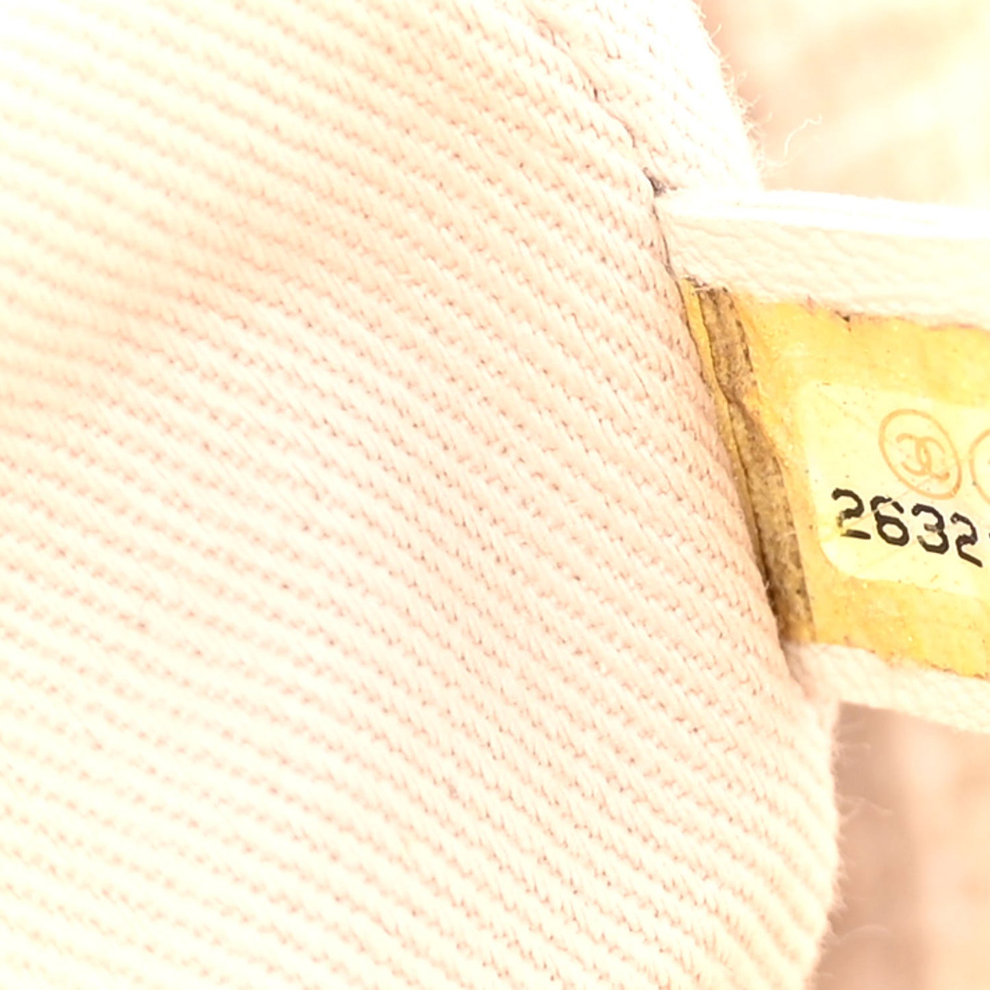 Canvas Medium Deauville Tote Light Beige