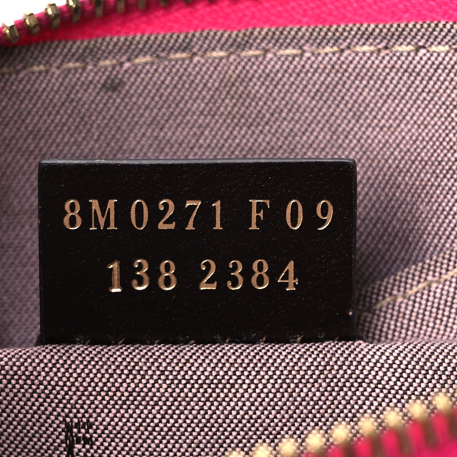 Fendi Vitello Elite Pochette Ciclamino 6 of 10