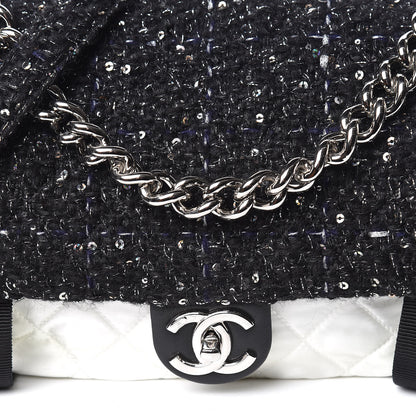 Chanel Tweed Nylon Quilted Astronaut Essentials Flap Black White 18 of 20