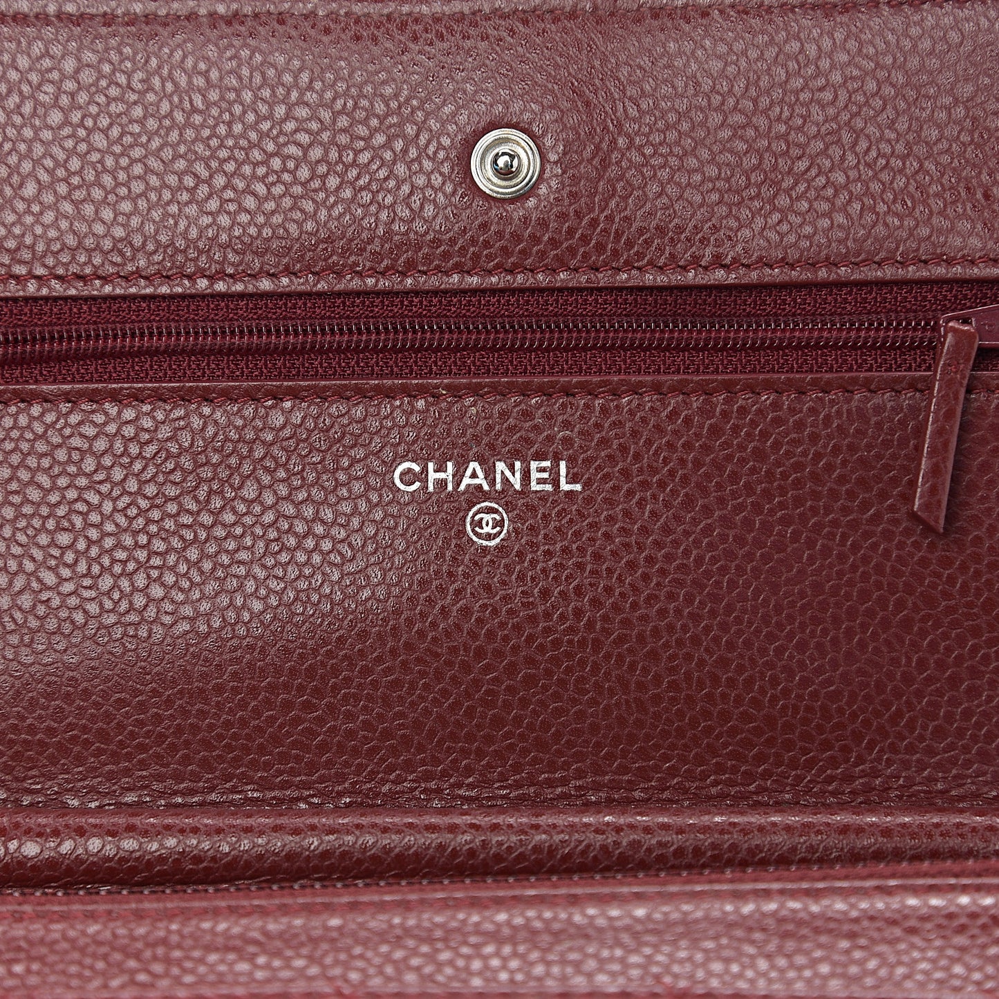 Caviar Quilted Wallet On Chain WOC Dark Red