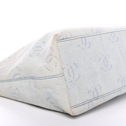 Chanel Canvas CC Hobo Light Blue 6 of 10