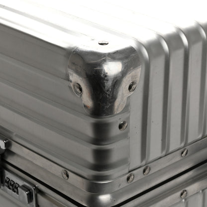 Rimowa Aluminum Classic Check-In L Silver 11 of 13