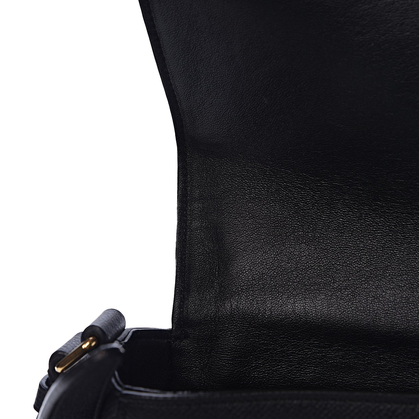 Grained Calfskin Medium Trotteur Black