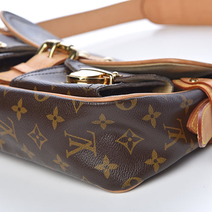 Louis Vuitton Monogram Hudson PM 13 of 13